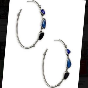 KENDRA SCOTT Ivy Hoop Earrings - Silver w Blue